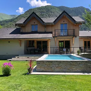 Barbara With Swimming Pool In The Heart Of Oisans Chalet Le Bourg-dʼOisans